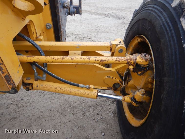 image for item MJ9983 2007 John Deere 770D  motor grader