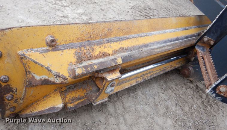 image for item MJ9983 2007 John Deere 770D  motor grader