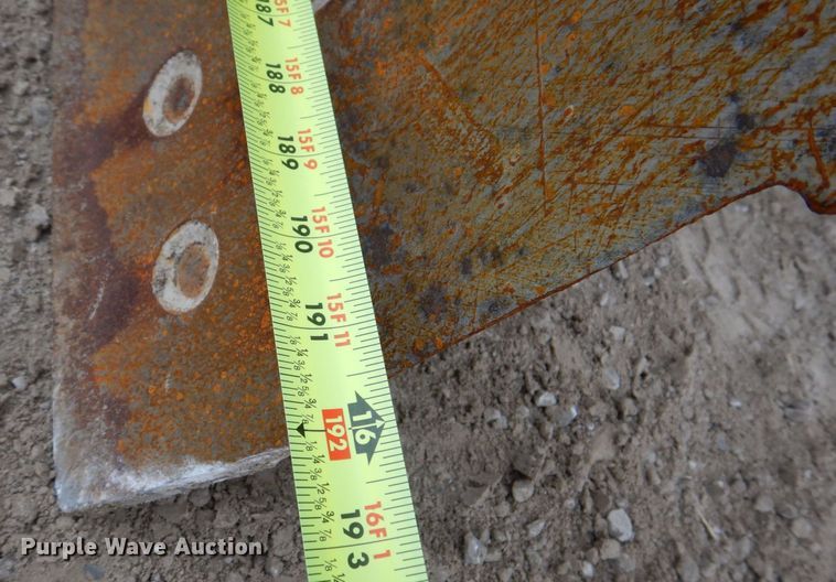 image for item MJ9983 2007 John Deere 770D  motor grader