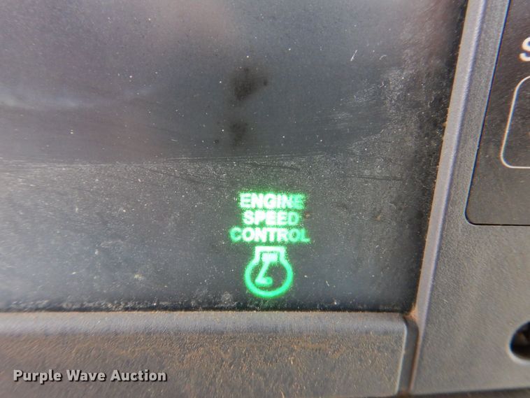 image for item MJ9983 2007 John Deere 770D  motor grader