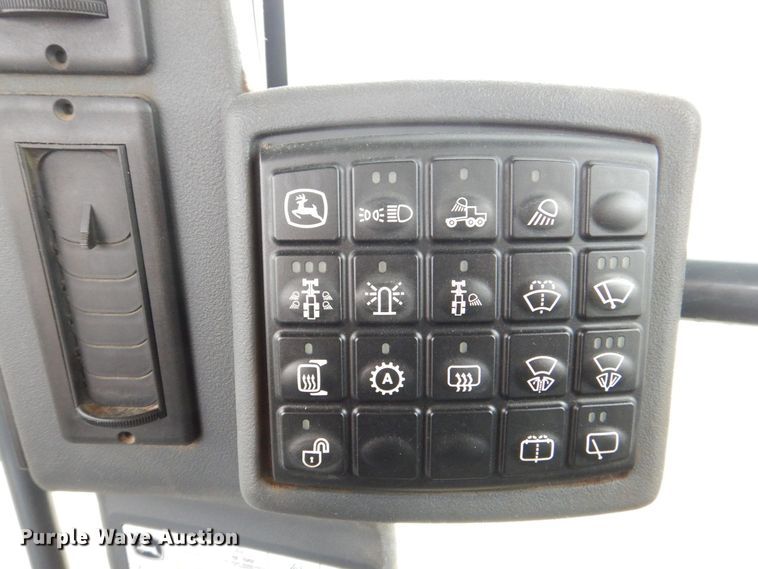 image for item MJ9983 2007 John Deere 770D  motor grader