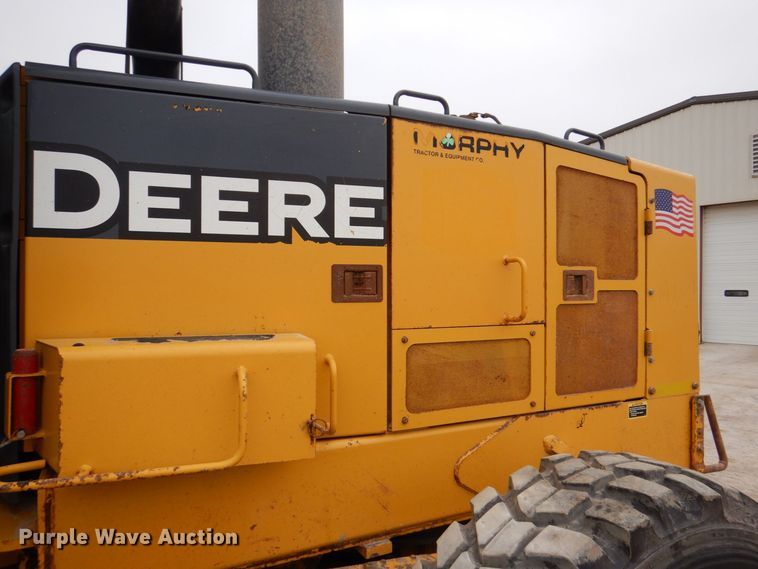 image for item MJ9983 2007 John Deere 770D  motor grader