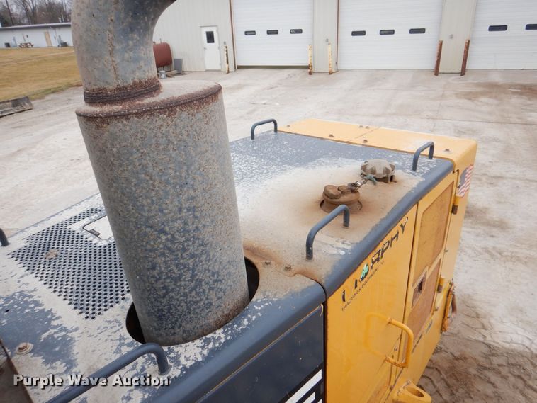 image for item MJ9983 2007 John Deere 770D  motor grader