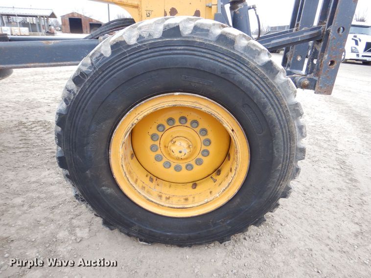 image for item MJ9983 2007 John Deere 770D  motor grader