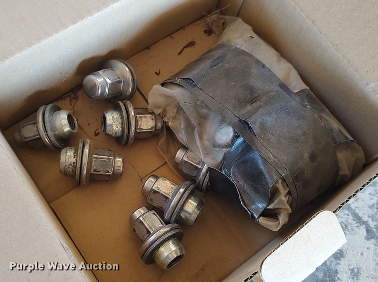 image for item MM9950 Bridgestone  wheels and tires