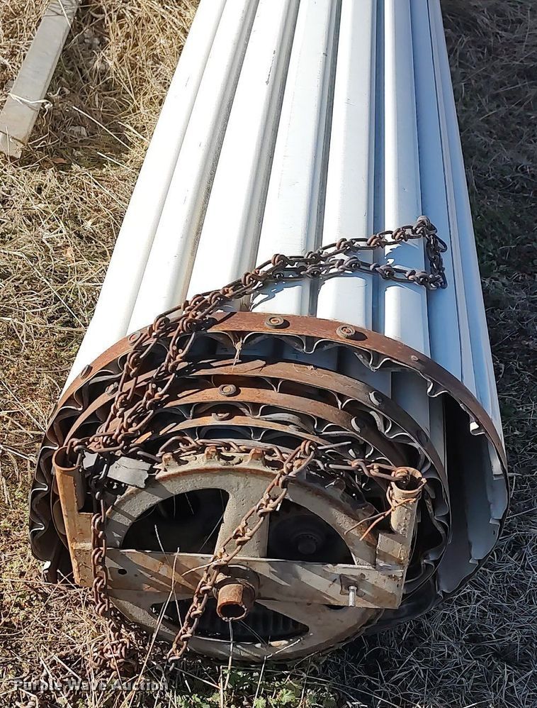 image for item MM9953 (2) roll up doors