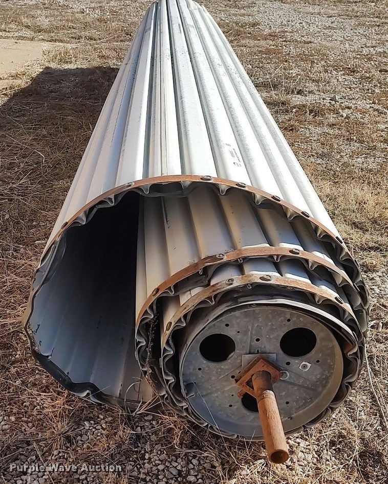 image for item MM9953 (2) roll up doors