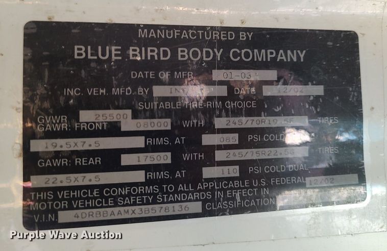 image for item MM9954 2003 International 3800  school bus