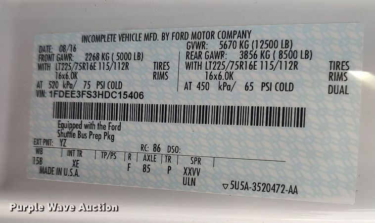 image for item MM9963 2017 Ford E350 Super Duty  shuttle bus