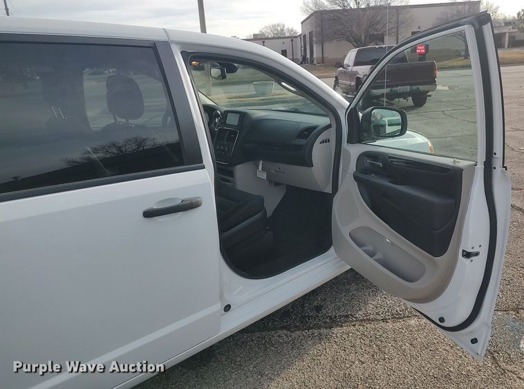 image for item MM9964 2019 Dodge Grand Caravan  handicap accessible van