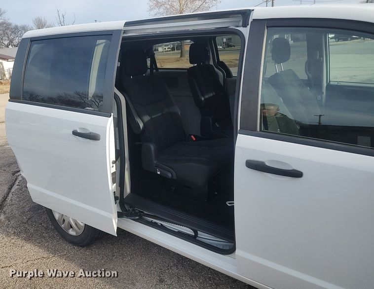 image for item MM9964 2019 Dodge Grand Caravan  handicap accessible van