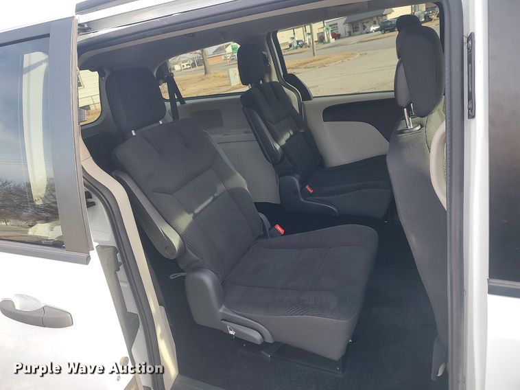 image for item MM9964 2019 Dodge Grand Caravan  handicap accessible van