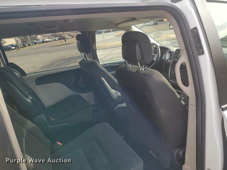 image for item MM9964 2019 Dodge Grand Caravan  handicap accessible van