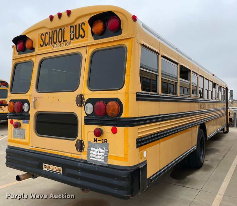 image for item MR9487 2000 Chevrolet 1700  school bus