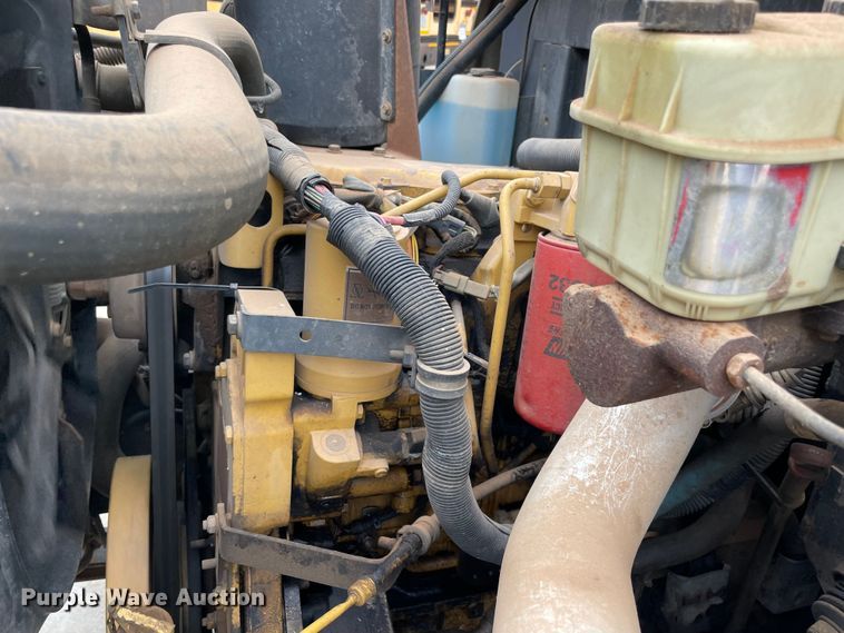 image for item MR9488 2000 Chevrolet 7200  school bus