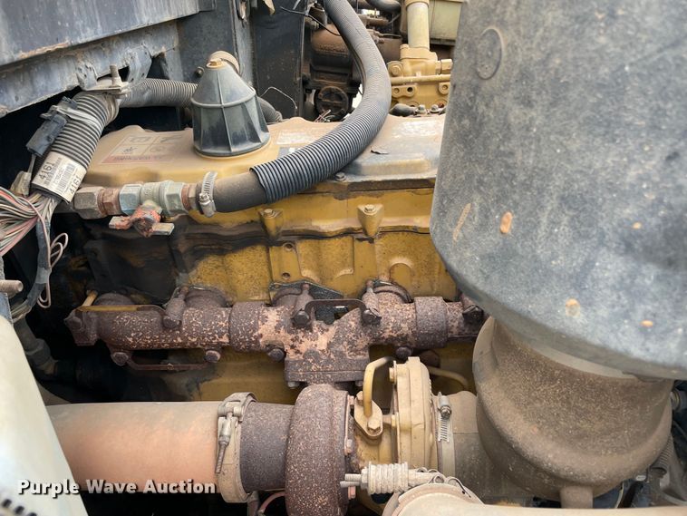 image for item MR9488 2000 Chevrolet 7200  school bus