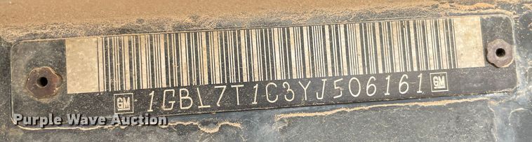 image for item MR9488 2000 Chevrolet 7200  school bus