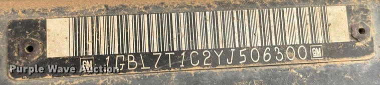 image for item MR9492 2000 Chevrolet 7200  school bus