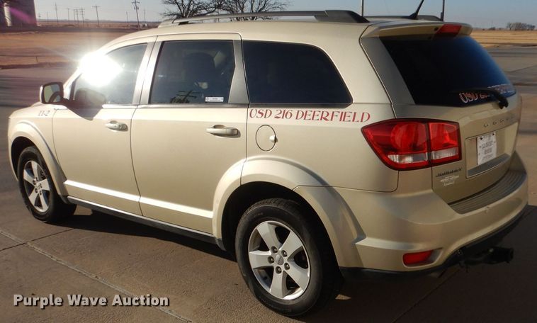 image for item MT9998 2011 Dodge Journey  SUV