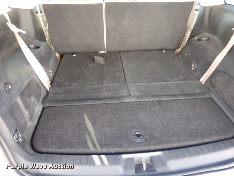 image for item MT9998 2011 Dodge Journey  SUV