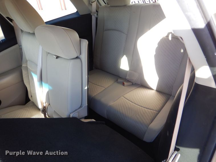 image for item MT9998 2011 Dodge Journey  SUV