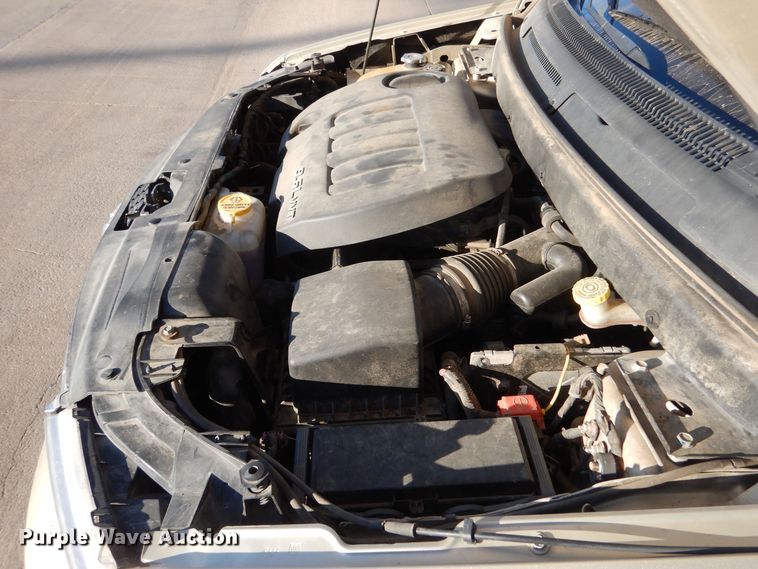 image for item MT9998 2011 Dodge Journey  SUV