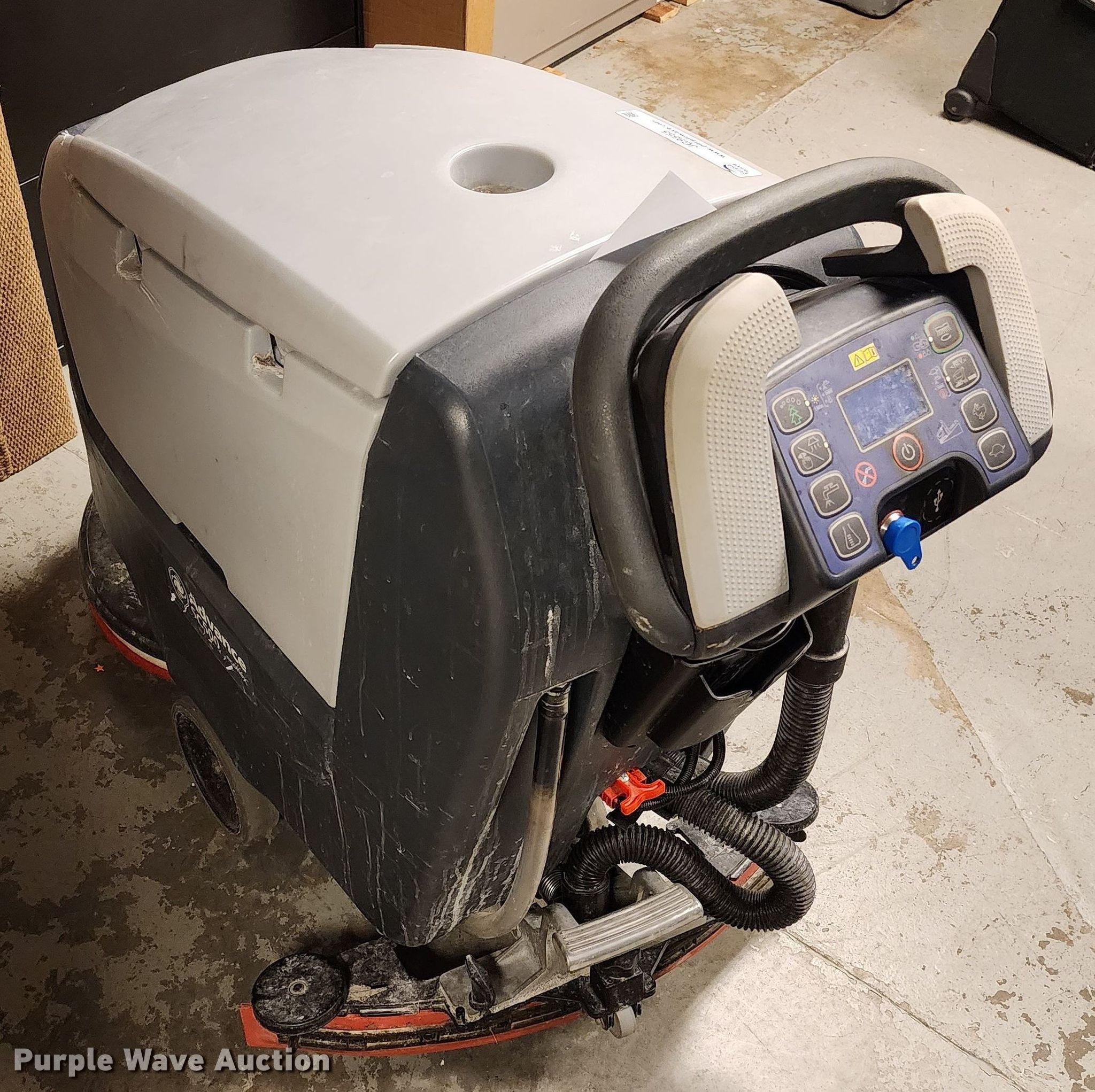Advance SC500 floor scrubber in Independence, MO Item JG9555 sold