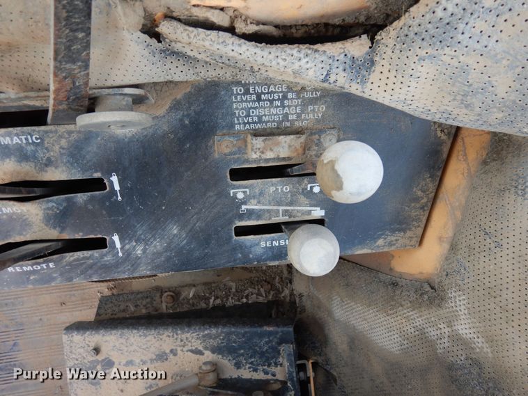 image for item DF8285 1973 Case 1370  tractor