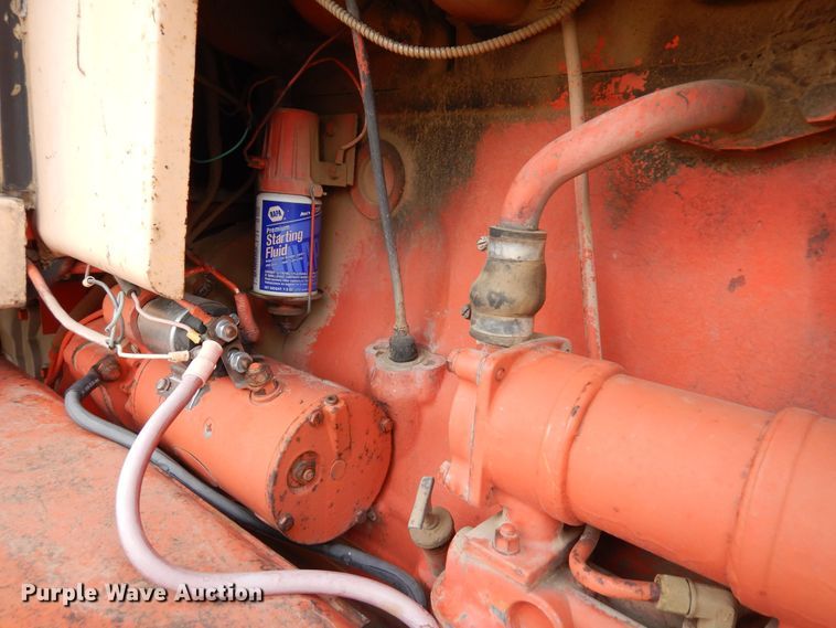 image for item DF8285 1973 Case 1370  tractor