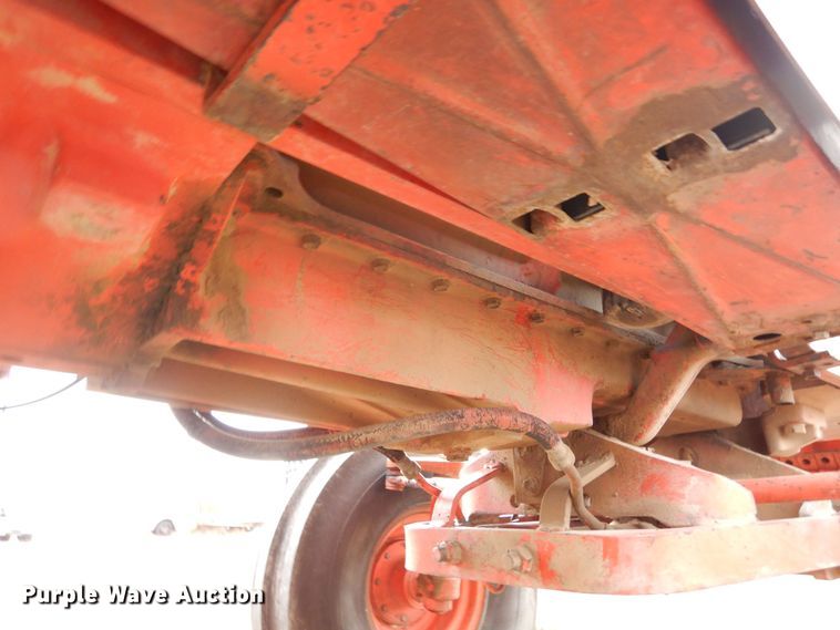 image for item DF8285 1973 Case 1370  tractor