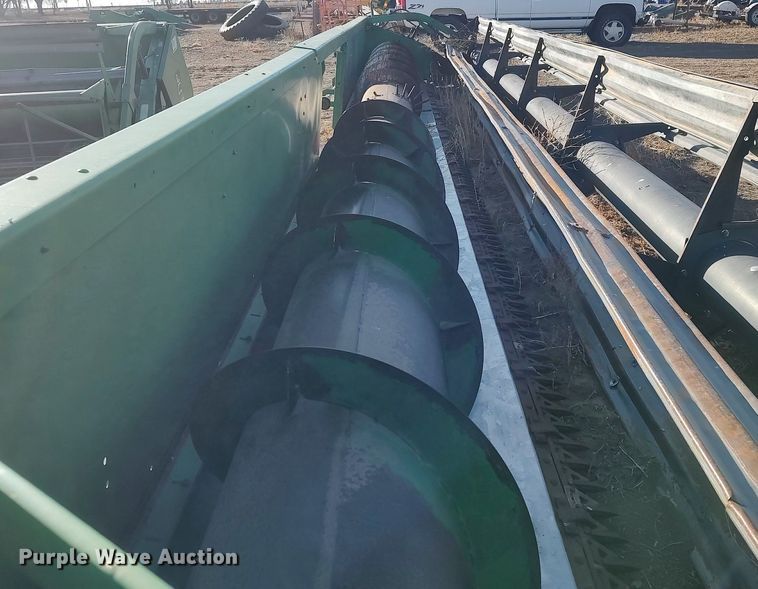 image for item DK7144 John Deere 930  rigid head