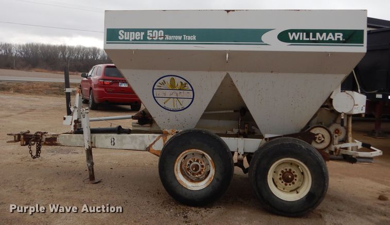 image for item DK7563 Willmar Super 500  spreader