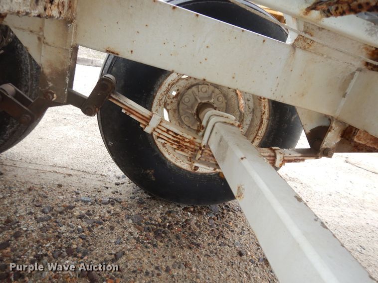 image for item DK7563 Willmar Super 500  spreader