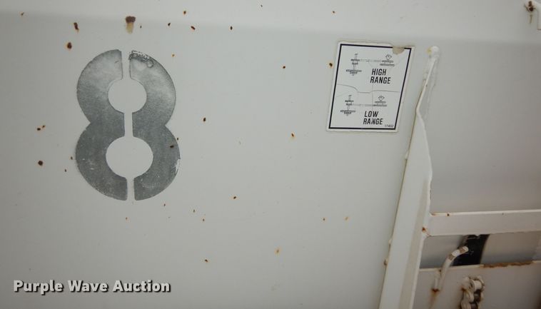 image for item DK7563 Willmar Super 500  spreader