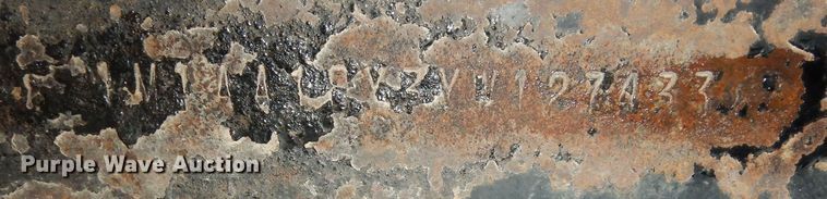 image for item DK7565 2000 Mack CH613 fertilizer delivery truck