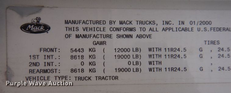 image for item DK7565 2000 Mack CH613 fertilizer delivery truck