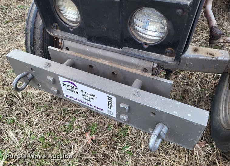 image for item DO3533 Massey Ferguson 210  tractor