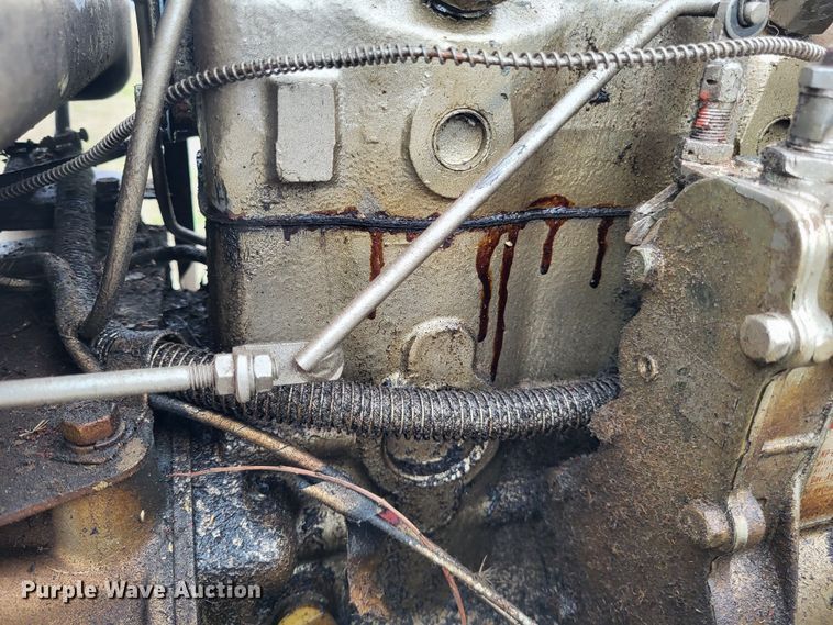 image for item DO3533 Massey Ferguson 210  tractor