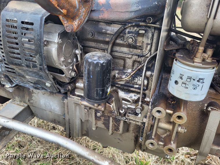 image for item DO3533 Massey Ferguson 210  tractor