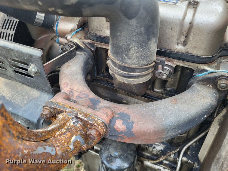 image for item DO3533 Massey Ferguson 210  tractor