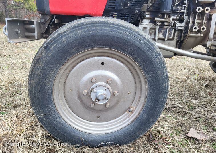 image for item DO3533 Massey Ferguson 210  tractor