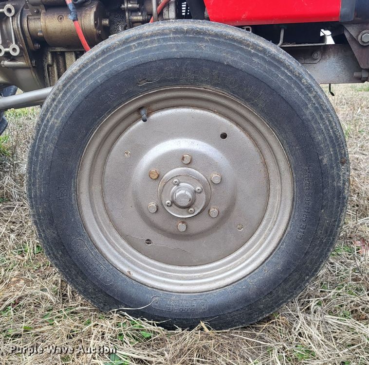 image for item DO3533 Massey Ferguson 210  tractor