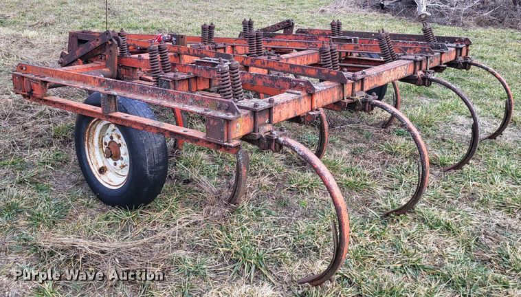 image for item DO3534 Case  chisel