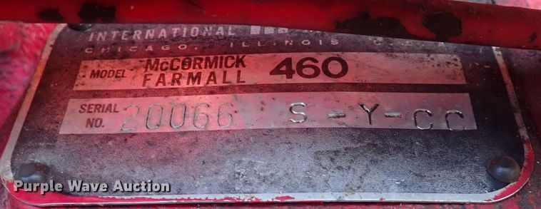 image for item DQ3871 1960 International Harvester McCormick Farmall 460  tractor