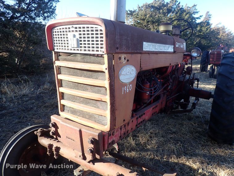 image for item DQ3871 1960 International Harvester McCormick Farmall 460  tractor