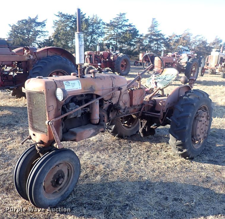 image for item DQ3875 Allis Chalmers CA  tractor