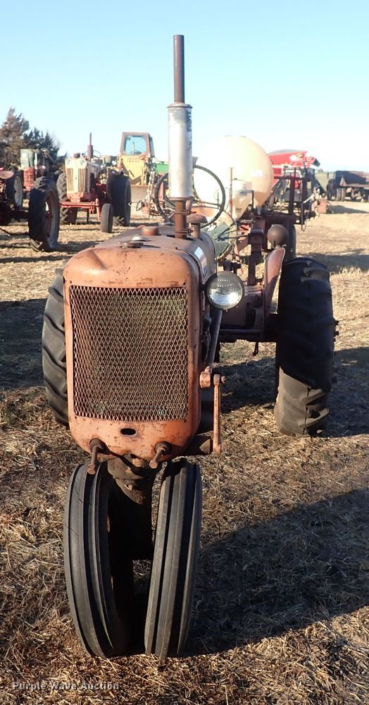 image for item DQ3875 Allis Chalmers CA  tractor