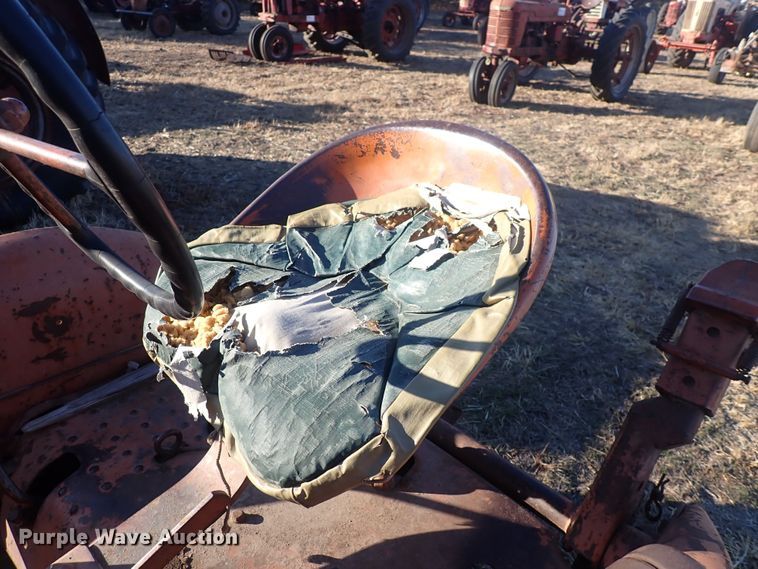 image for item DQ3875 Allis Chalmers CA  tractor