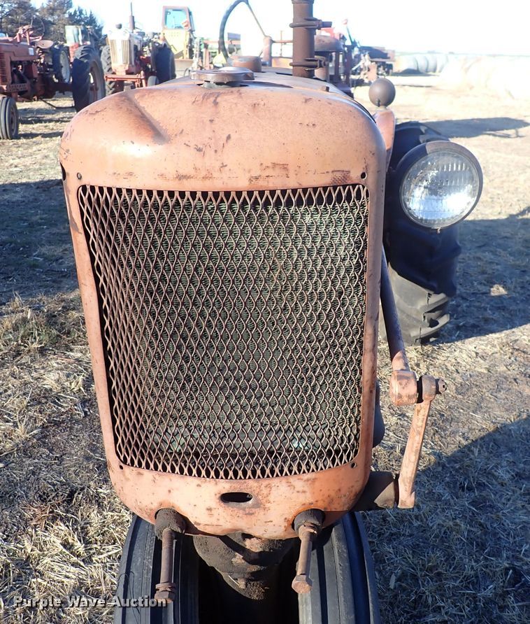 image for item DQ3875 Allis Chalmers CA  tractor