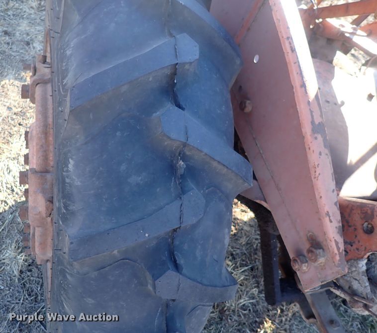 image for item DQ3875 Allis Chalmers CA  tractor